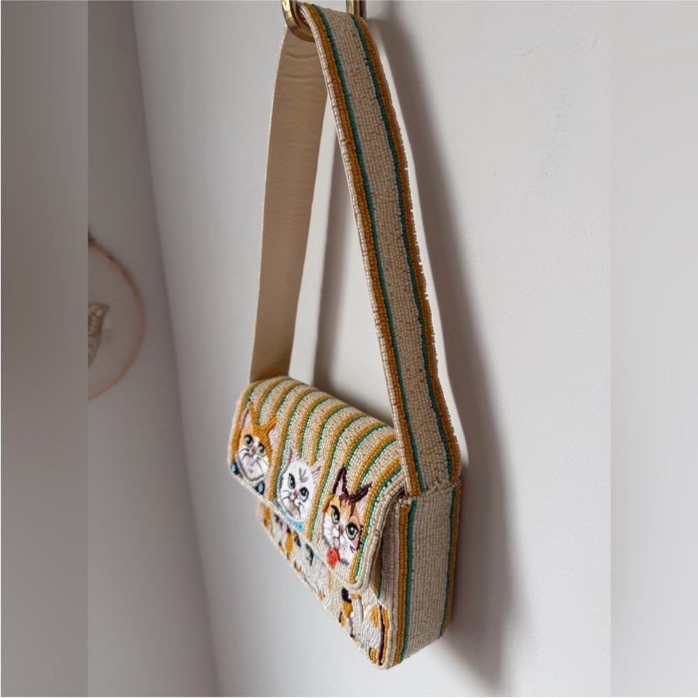 Beaded Kitty Embroidered Crossbody Shoulder Bag in Cream and Yellow - Picture 5 of 6
